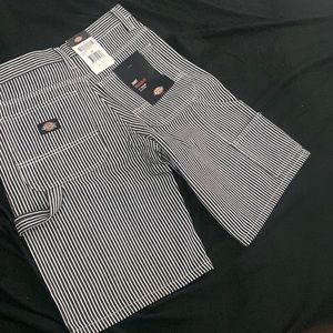 Women’s Dickies Size 28 BRAND NEW NEVER WORN